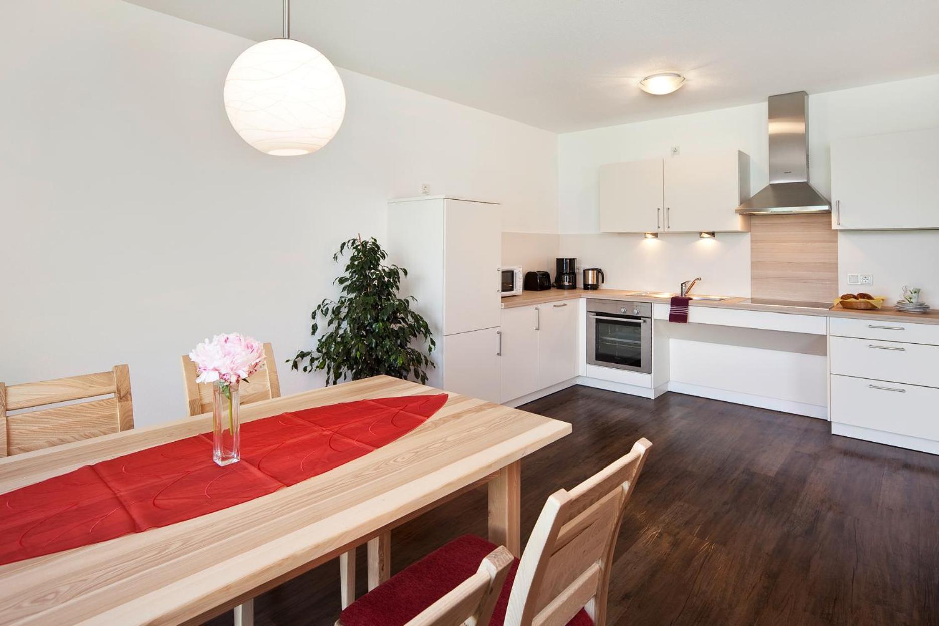 Seehotel Und Appartements Schnoeller Rieden Extérieur photo